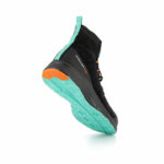 Basket de sécurité noire haute homme et femme S1P Légère vue 3/4 arrière