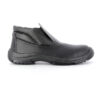 chaussure noire montante mocassin de cuisine de profil