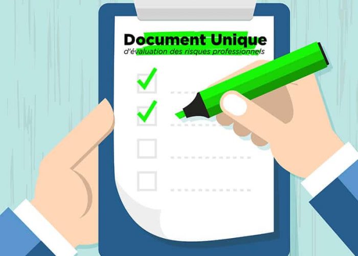 DUER document unique d’évaluation des risques professionnels document unique complété au stylo vert