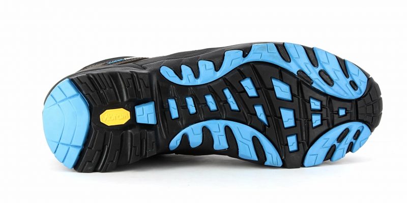 Semelle de chaussure de sécurité noire et bleu SRC antiglisse vibram vue de dessous