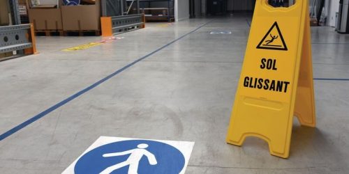 Signalisation Sol glissant
