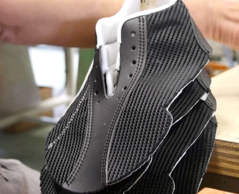 piqûre chaussure de sécurité pile de tiges de chaussures au textile sportif aéré